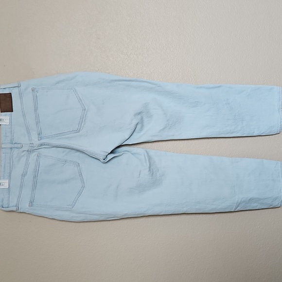 The Curvy Perfect Vintage Jean - Picture 8 of 9